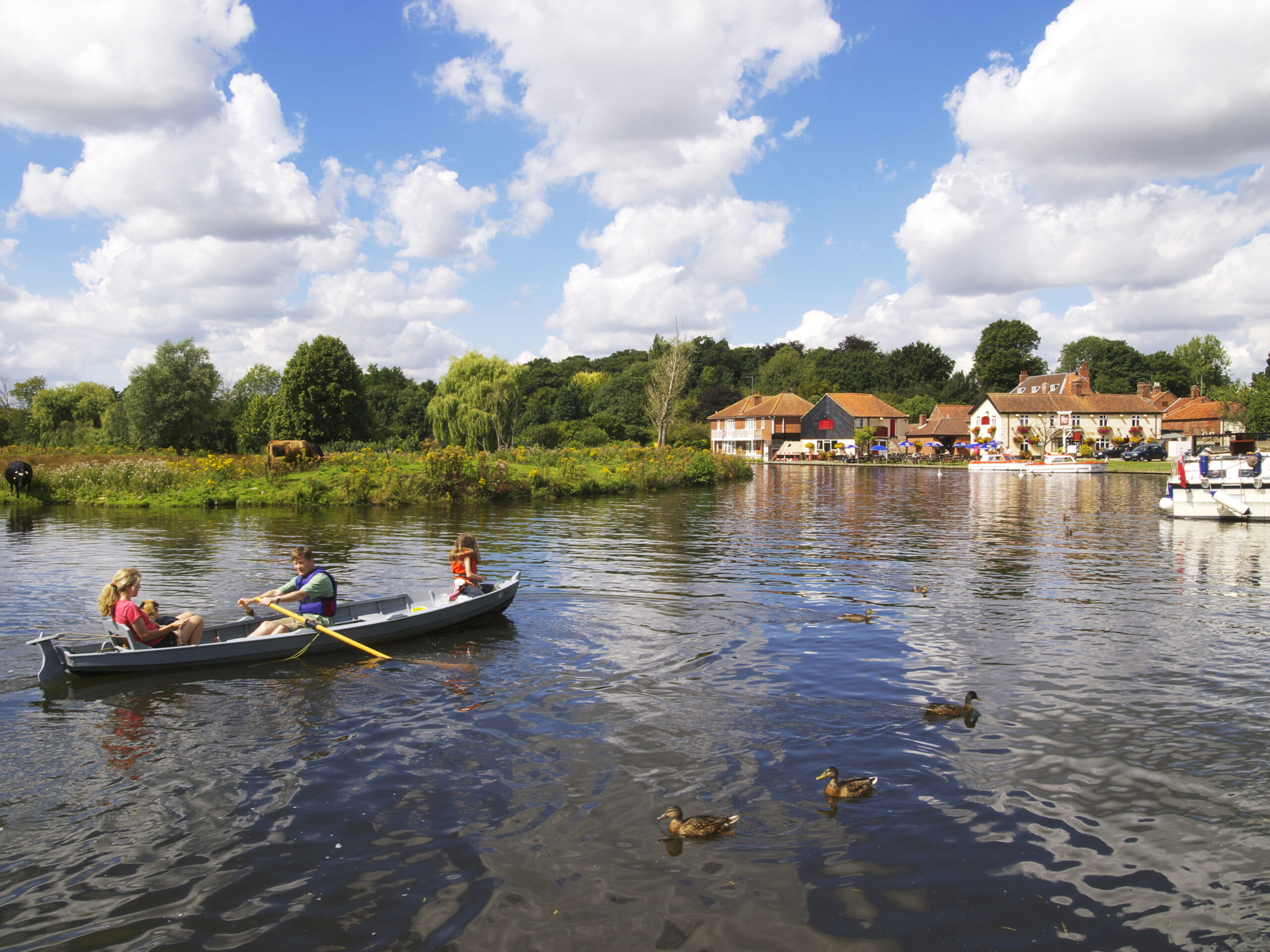 Why traditional Broads motor cruisers are our favourite charter boats