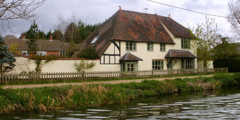 Canalside House